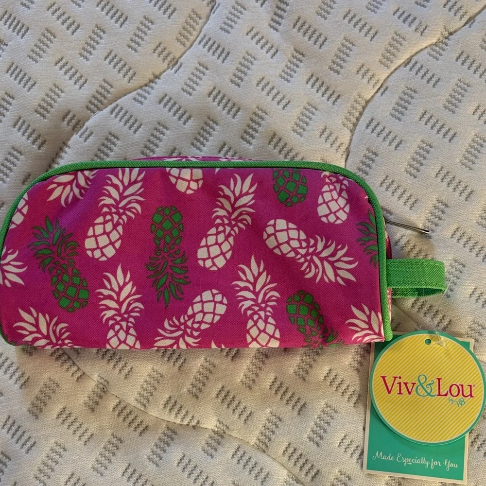 Viv & Lou Pineapple-Themed Cosmetic Bag NWT